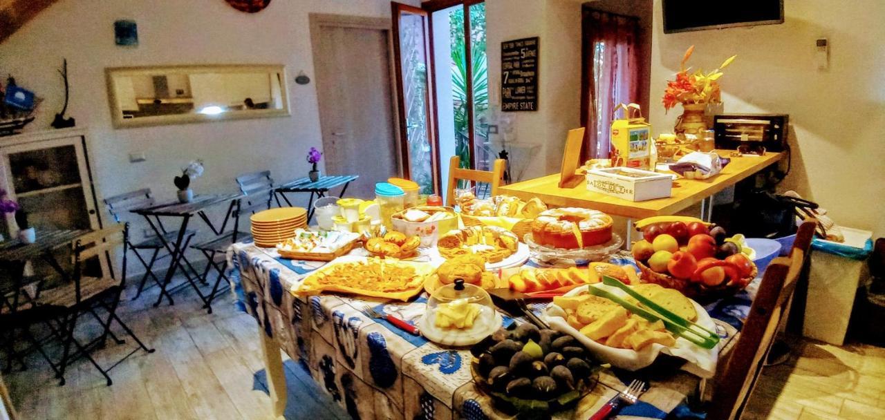 Bed and Breakfast La Perla Del Sud Teulada Exteriér fotografie